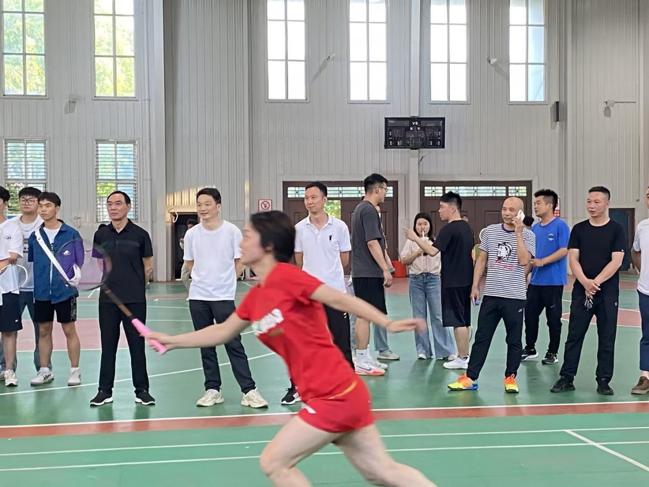 说明: b884331b-7a45-4edf-bbf5-558497b2b424