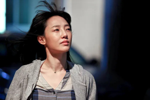 &ldquo;离开你，我活不下去&rdquo;：成人的分离焦虑，源于混沌共生心理